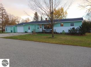 223 W Arcada St, Ithaca, MI 48847