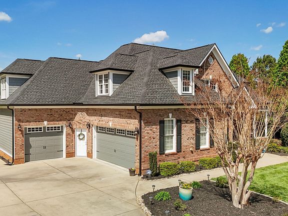 2nd image of 8505 Mangum Hollow Dr