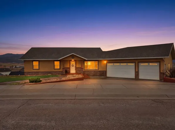 2471 Camaro Dr, Sturgis, SD 57785