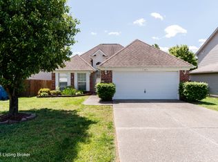 6814 Woodhaven Place Dr, Louisville, KY