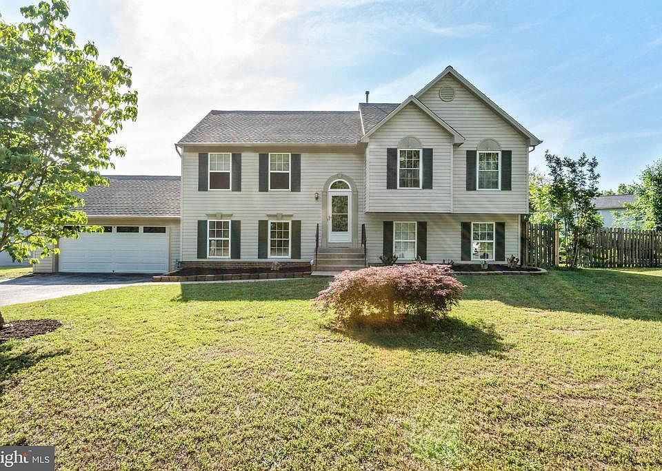 1st image of 5706 Westchester Ln