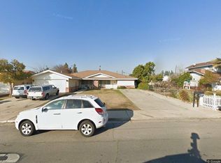 200 Douglas St #B, Bakersfield, CA 93308