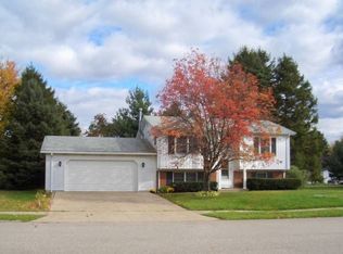 64 Skellie St, Erie, PA 16428