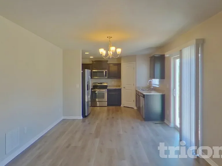 10865 Aliso Dr — Photo 4