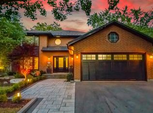 484 Aspen Forest Dr, Oakville, ON L6J 6H7