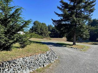 1825 Dixie Ln, McKinleyville, CA 95519