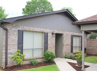 11 Cobblestone Way W, Mobile, AL 36608