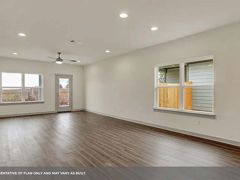 10917 Tildon Ave — Photo 11