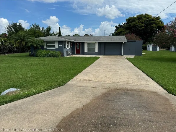 206 Cresthill Ave, Lake Placid, FL 33852