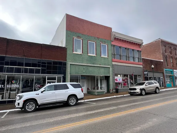 118 E Main Street #116 A B C, Willow Springs, MO 65793