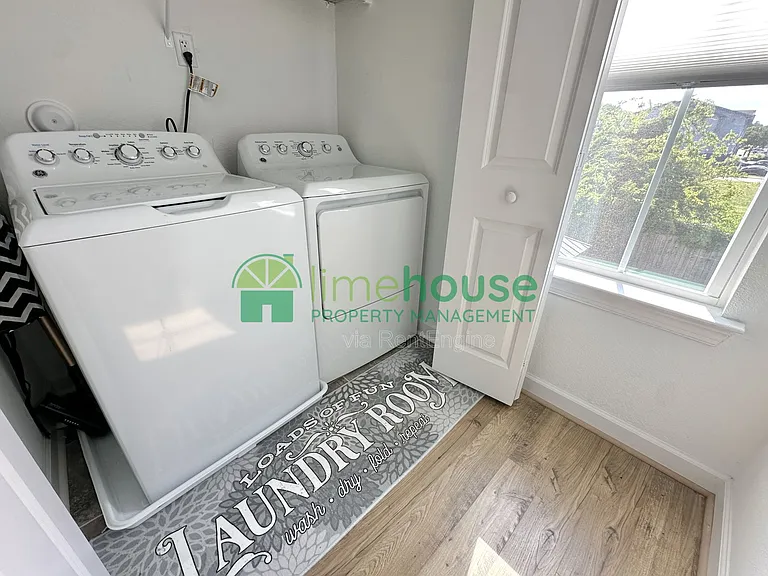 4329 Pinter Ln — Photo 9
