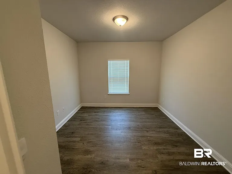 23247 Lieutenant Ave — Photo 26