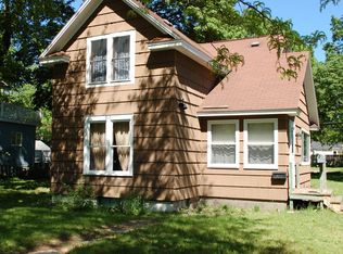815 S Mears Ave, Whitehall, MI 49461