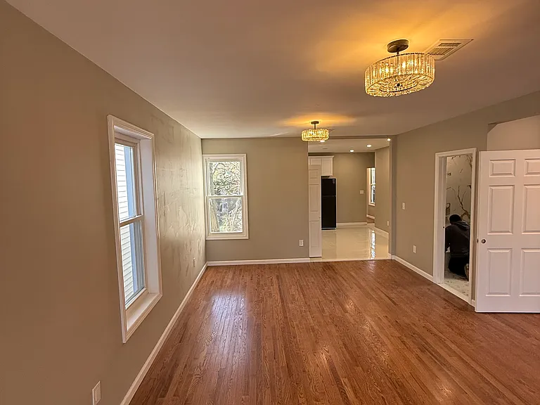 250 Summer Ave #2 — Photo 15