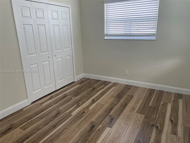4241 Thomas St — Photo 21