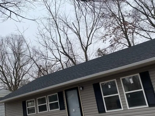 27 Delores Dr, Cahokia, IL 62206