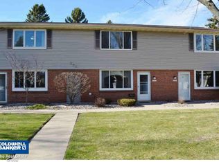 941 S West Ct APT C, Appleton, WI 54915