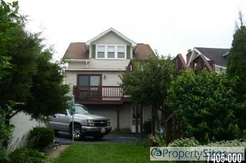 2nd image of 5083 Lincoln Hwy W