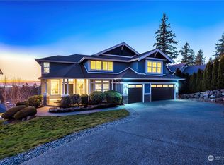 7021 169th Ave SE, Bellevue, WA 98006