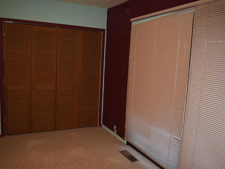 692-490 Lahonton Heights Dr — Photo 1