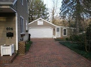 604 Jenks Blvd, Kalamazoo, MI 49006