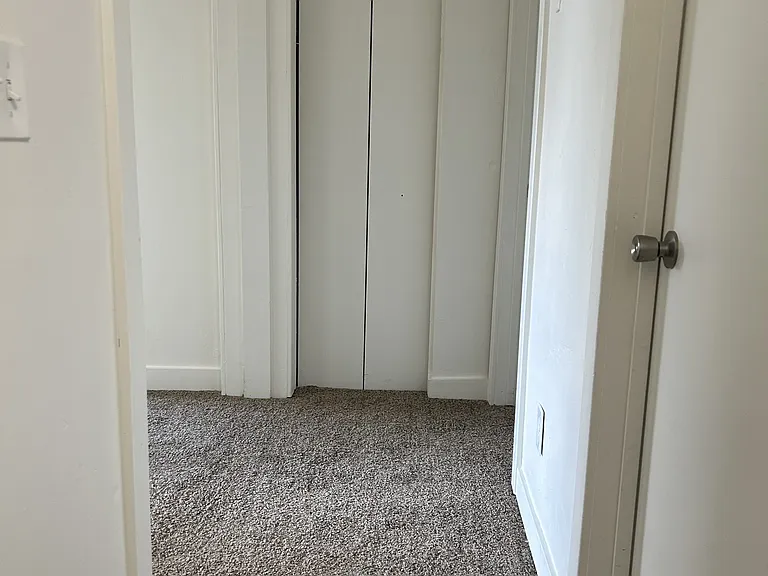 256 E Center St — Photo 19