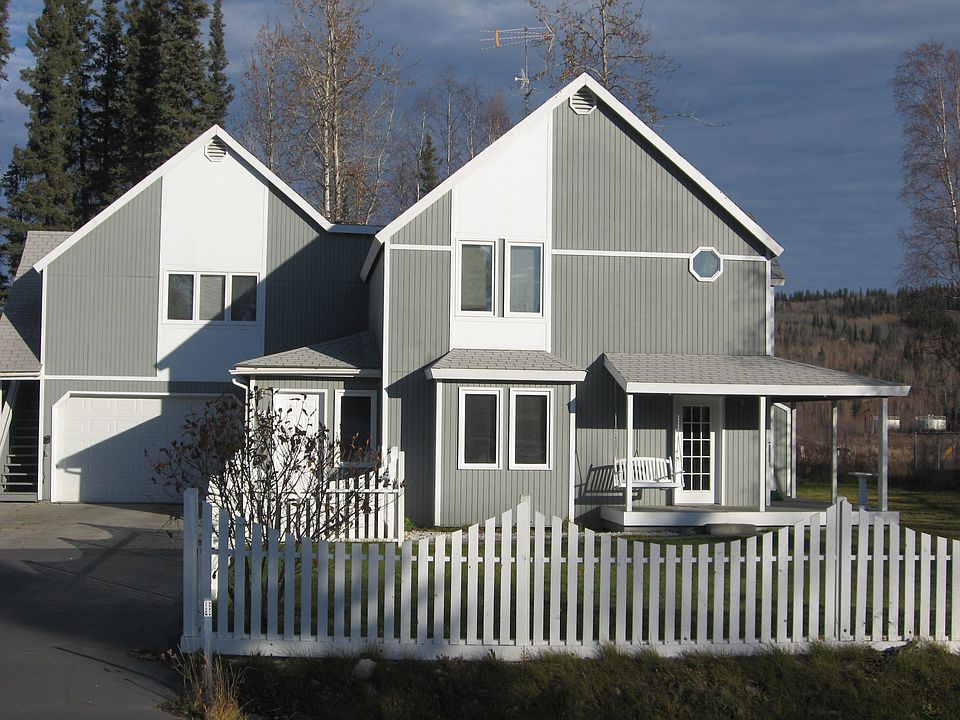 1st image of 446 Carlton Drive
