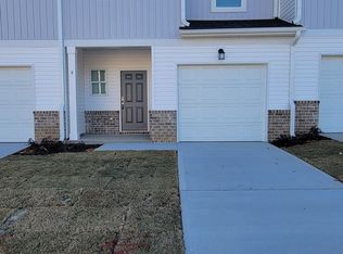4 Rockshire Trl, Fountain Inn, SC 29644