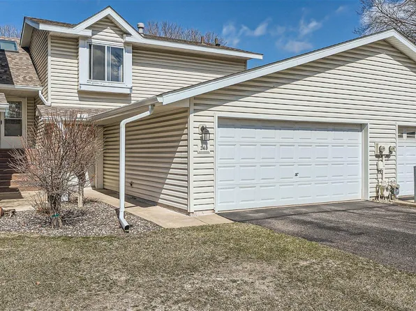 249 96th Ln NE, Blaine, MN 55434