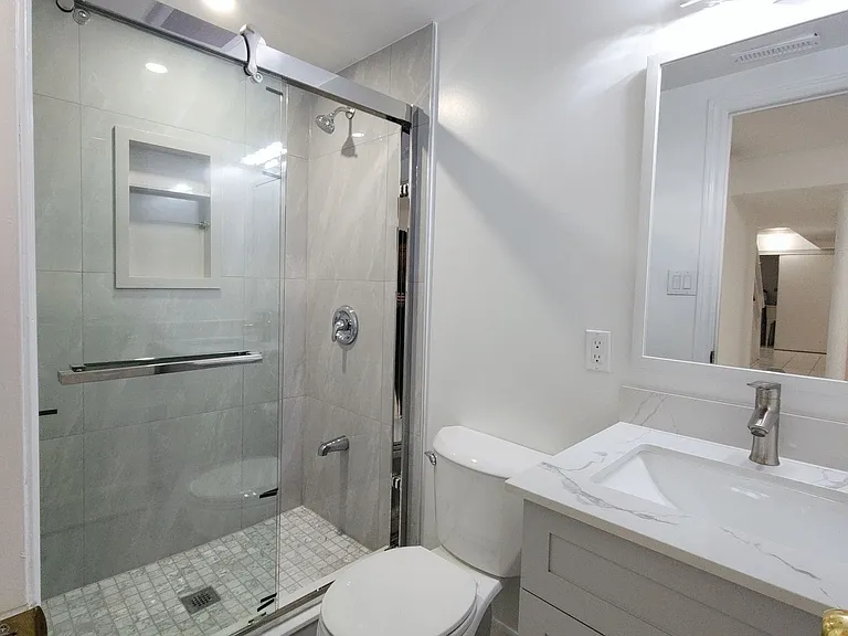 27 Macklingate Ct — Photo 5