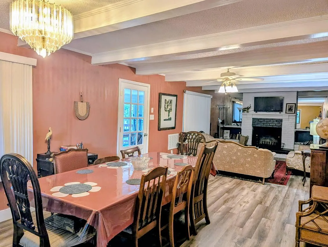 1 bed, 1.0 bath, 1500 sqft, $845 — Photo 4
