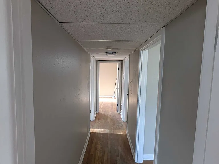 310 Hialeah Ave — Photo 8