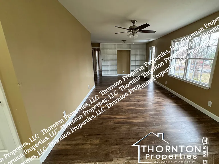 2464 Brashiers Chapel Rd — Photo 3