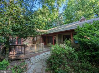 24 Virginia Dr, Gaithersburg, MD 20877
