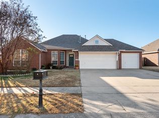 4088 S 215th East Ave, Broken Arrow, OK 74014