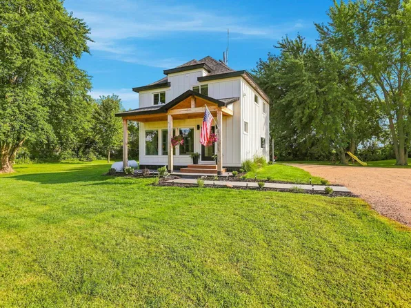 65945 295th St, Litchfield, MN 55355