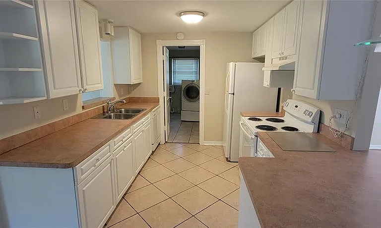 3615 Dawson Ln — Photo 5