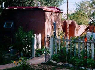 727 Kit Carson Rd, Taos, NM 87571