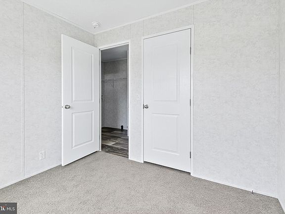 5th image of 105 Bordic Rd