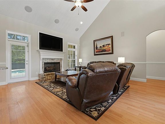 4th image of 4441 DEER RUN ROAD