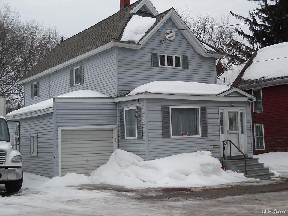 1st image of 440 Kearsarge St