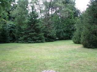 2471 Banyon Dr, Dayton, OH 45431