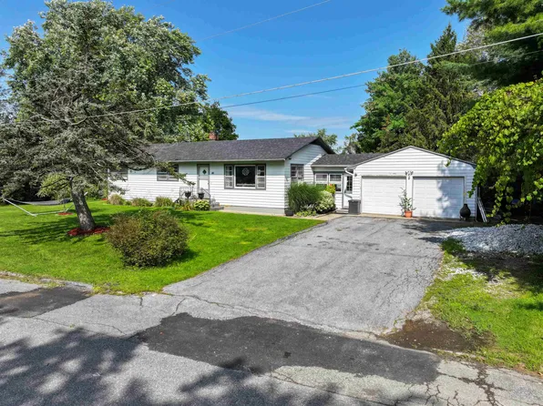 209 Danyow Drive, Middlebury, VT 05753
