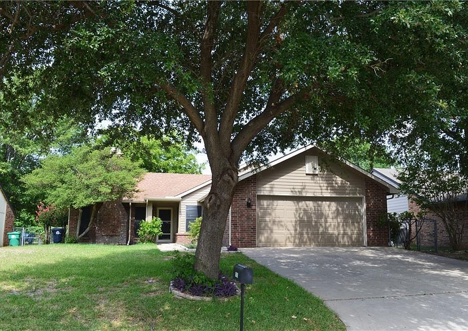 1st image of 1913 Parkside Dr