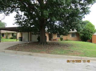7505 NW Welco Ave, Lawton, OK 73505