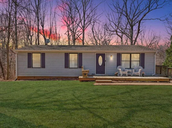 1127 Coolbrook Rd, Bedford, VA 24523