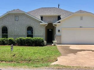 401 Starboard Dr, Gun Barrel City, TX 75156