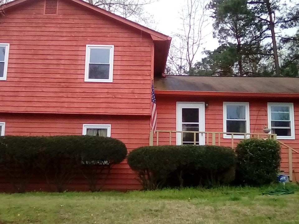 1st image of 2496 Rhine Way