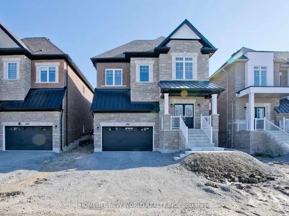 240 Seguin St, Richmond Hill, ON L4E 1N7