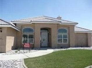 409 W Shamrock Ave, Ridgecrest, CA 93555